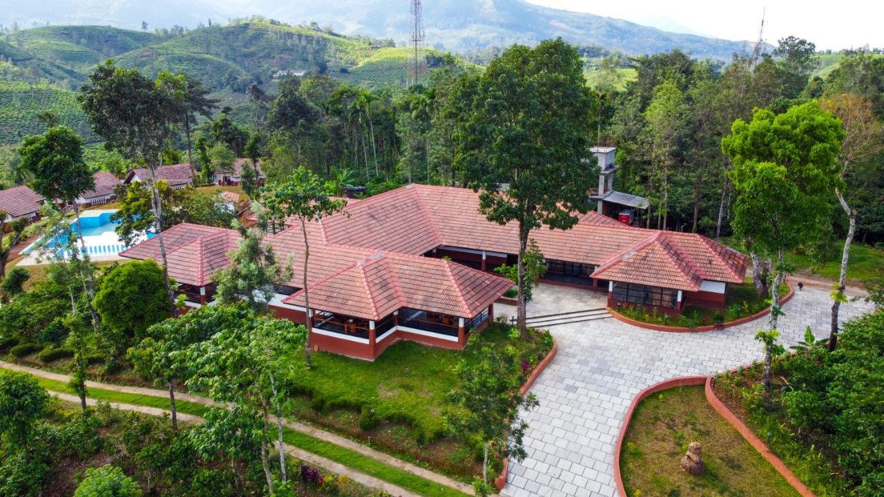 Pranavam Resort & Spa Tariyod Exterior photo