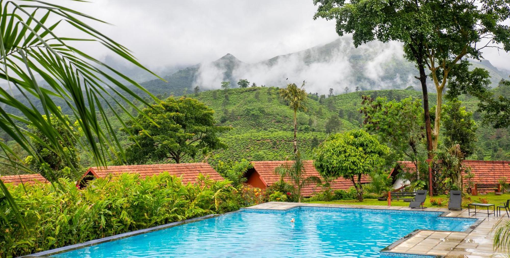 Pranavam Resort & Spa Tariyod Exterior photo
